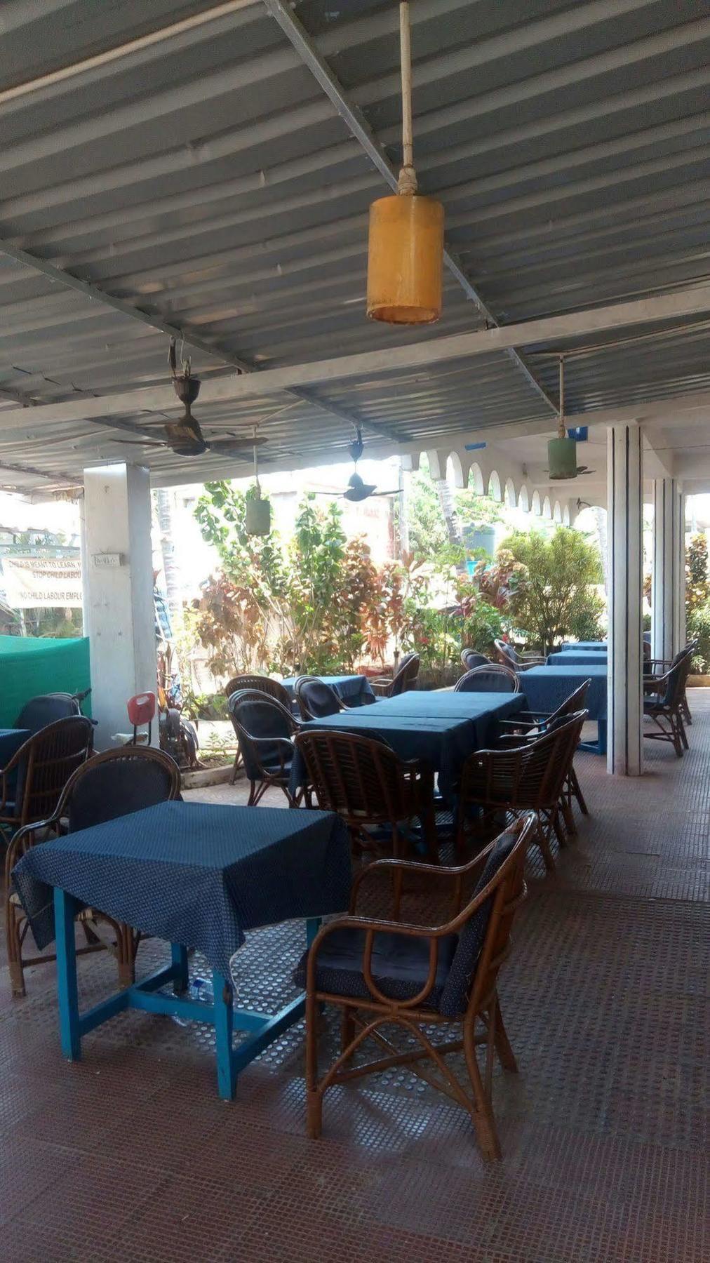 Hotel Shiva Ashvem Ashvem Beach Eksteriør billede